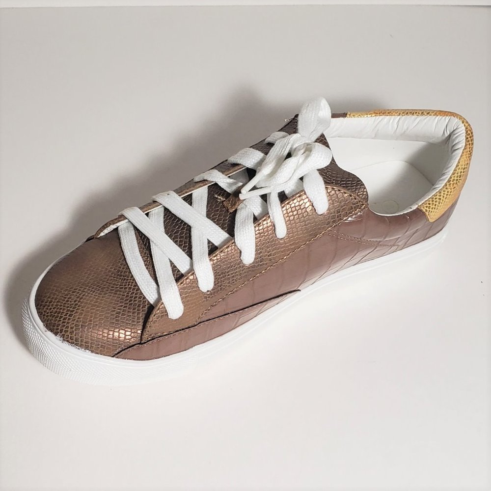 🏅HP🏅Brown & Copper Crocodile Texture Sneakers - Picture 4 of 7